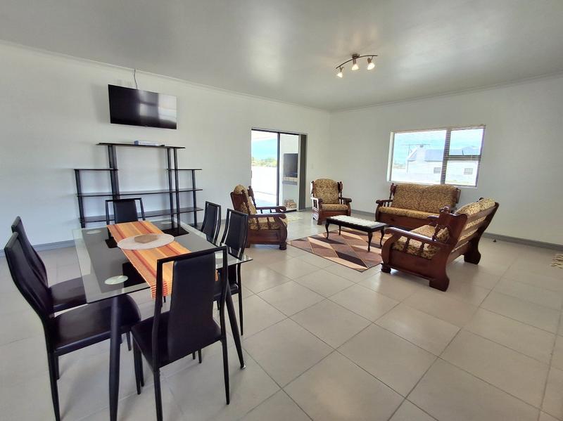 4 Bedroom Property for Sale in Harbour Lights Western Cape